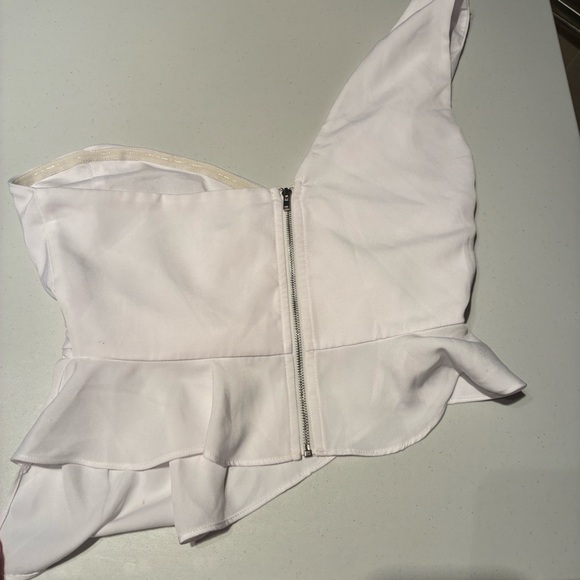 Revolve Karlie One Shoulder Top - Picture 11 of 11